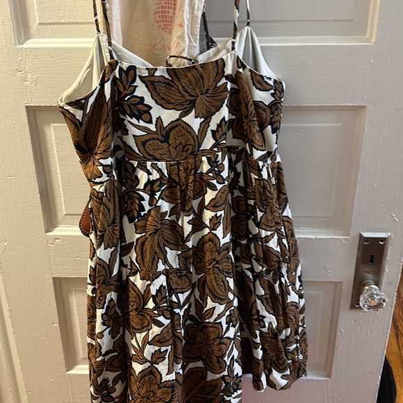 Anna Rae - size small - Picture 3 of 3